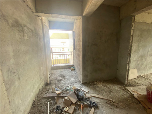 东莞横沥水边4栋村委统建楼[东部铭城]4800起,70年产权，通天然气，自带停车